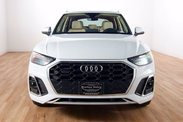 Used 2024 Audi Q5 2.0T Prestige AWD/4WD image 2