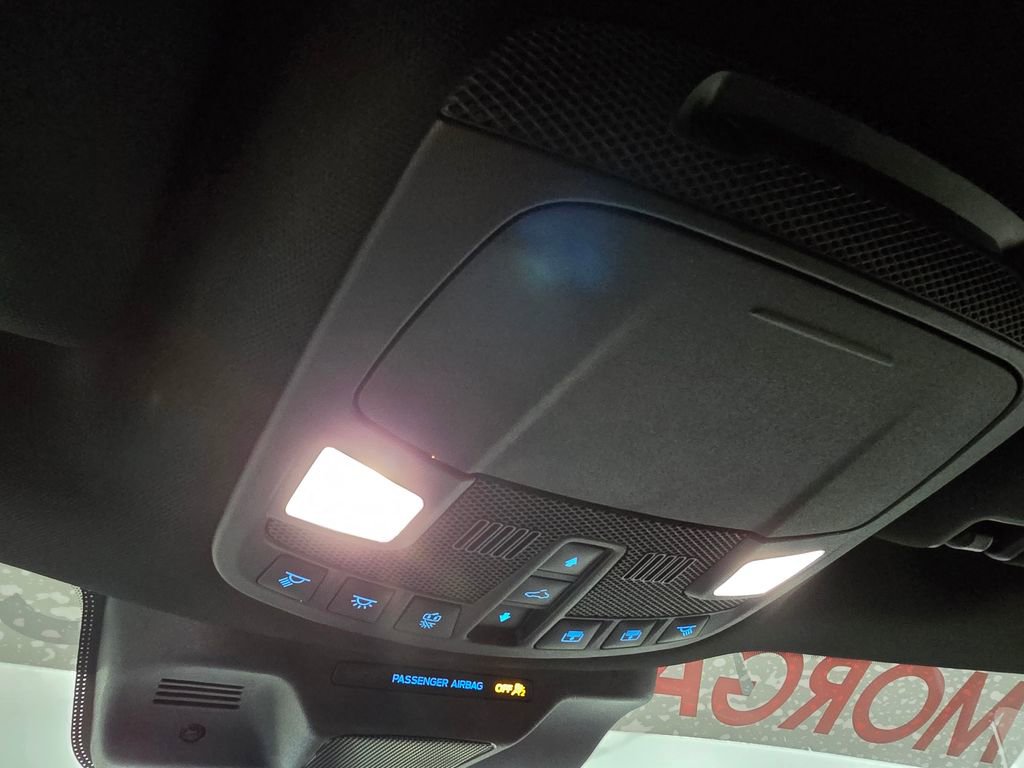 Used 2024 Ford Expedition Limited image 31