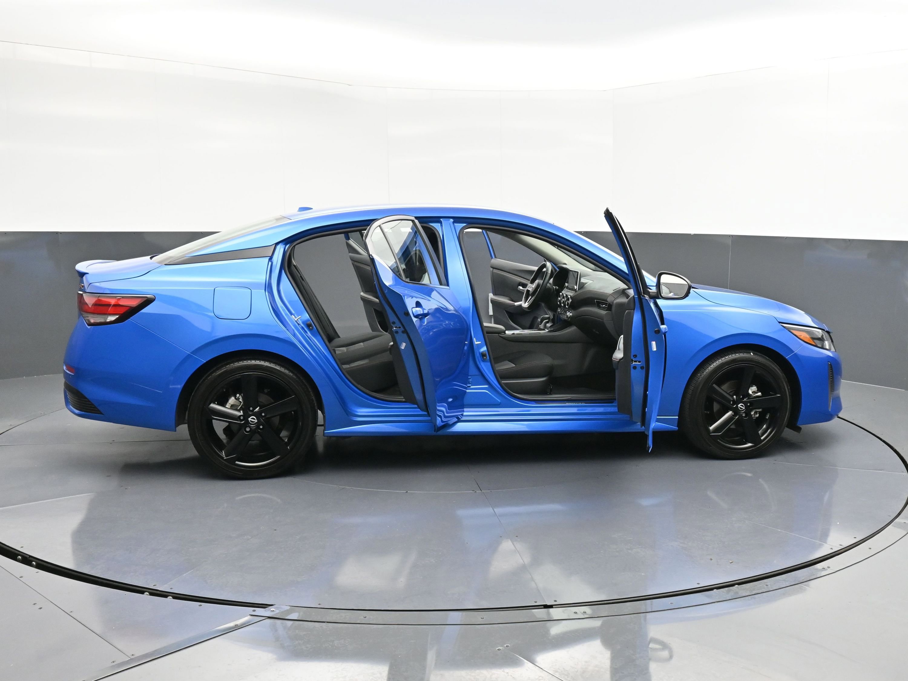 Used 2024 Nissan Sentra SR image 37