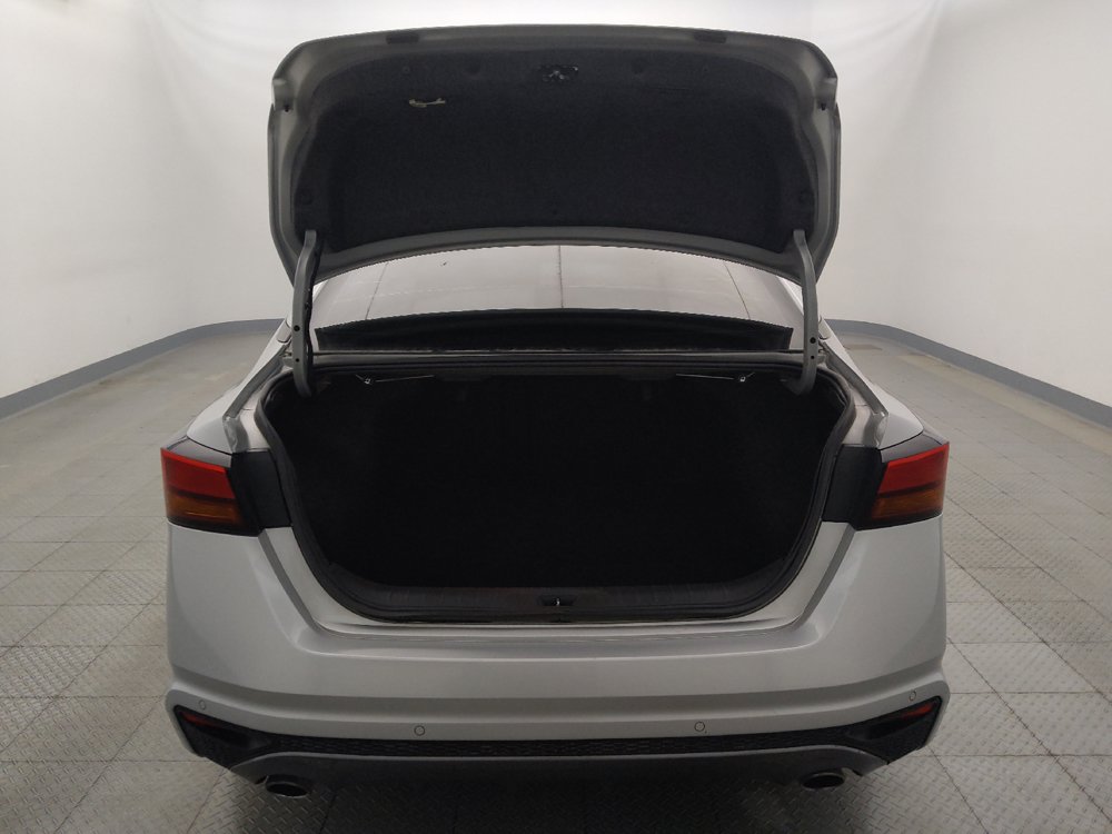 Used 2021 Nissan Altima 2.5 SR FWD image 29