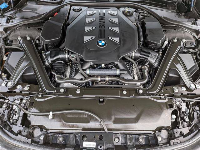 Used 2024 BMW 760i xDrive w/ Executive Package AWD/4WD image 25