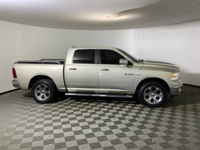 Used 2009 Dodge Ram 1500 Truck Laramie AWD/4WD image 5