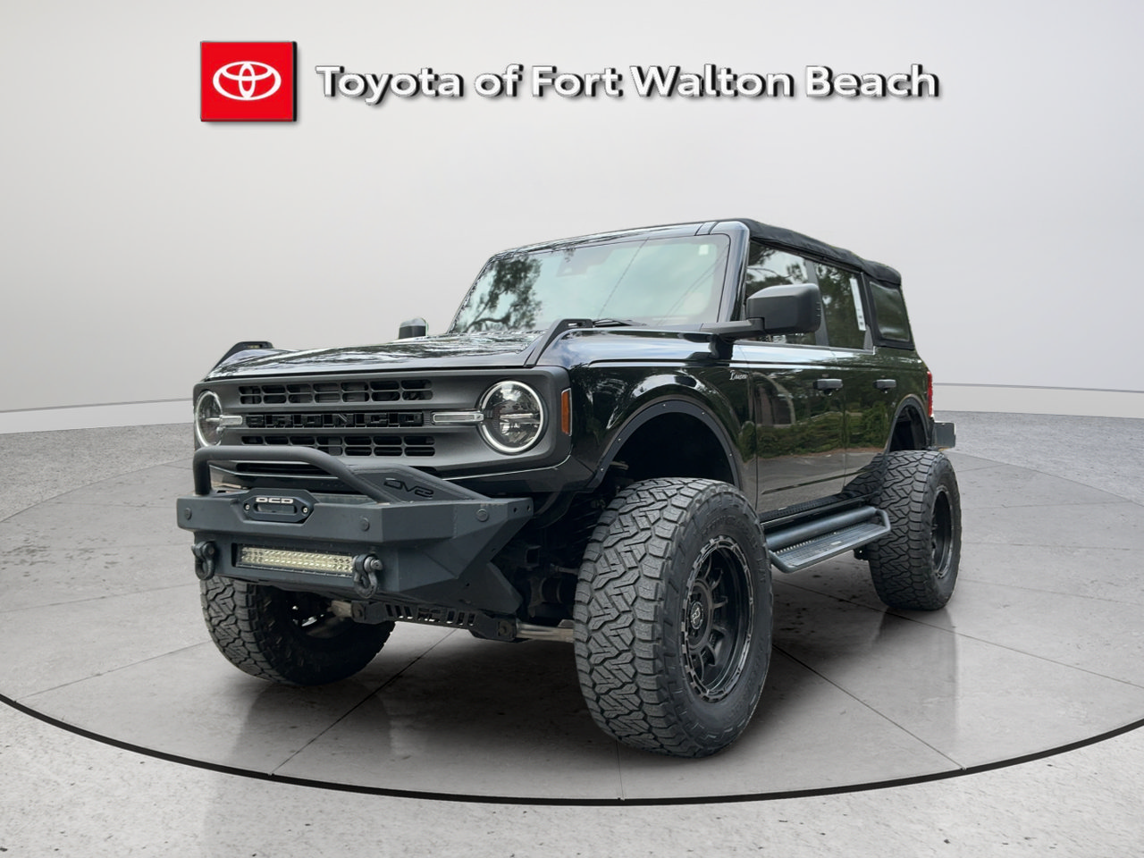 Used 2022 Ford Bronco 4-Door AWD/4WD image 3
