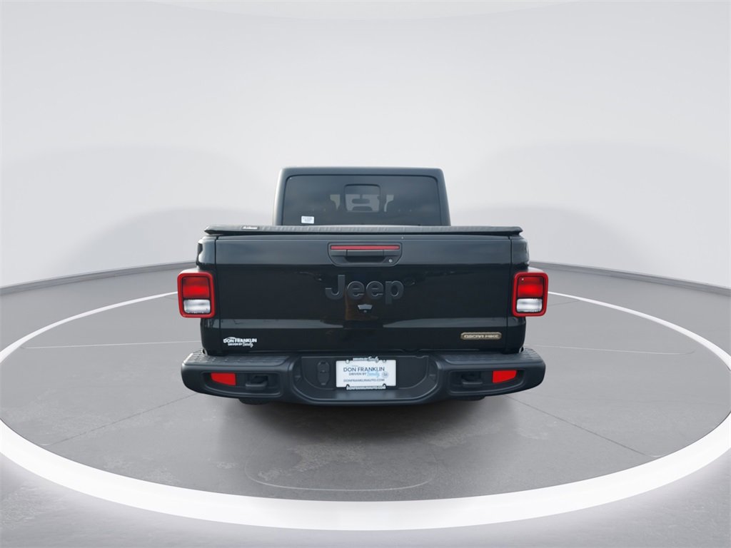 Used 2023 Jeep Gladiator Sport image 7