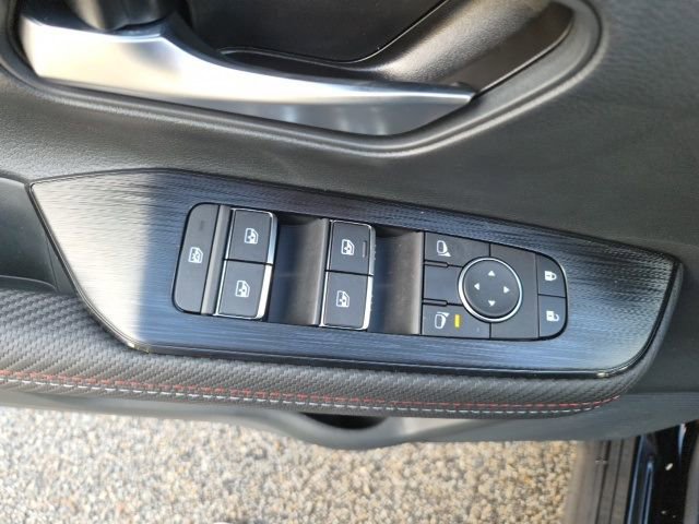 New 2026 Nissan Kicks SR w/ Cold Weather Package image 17