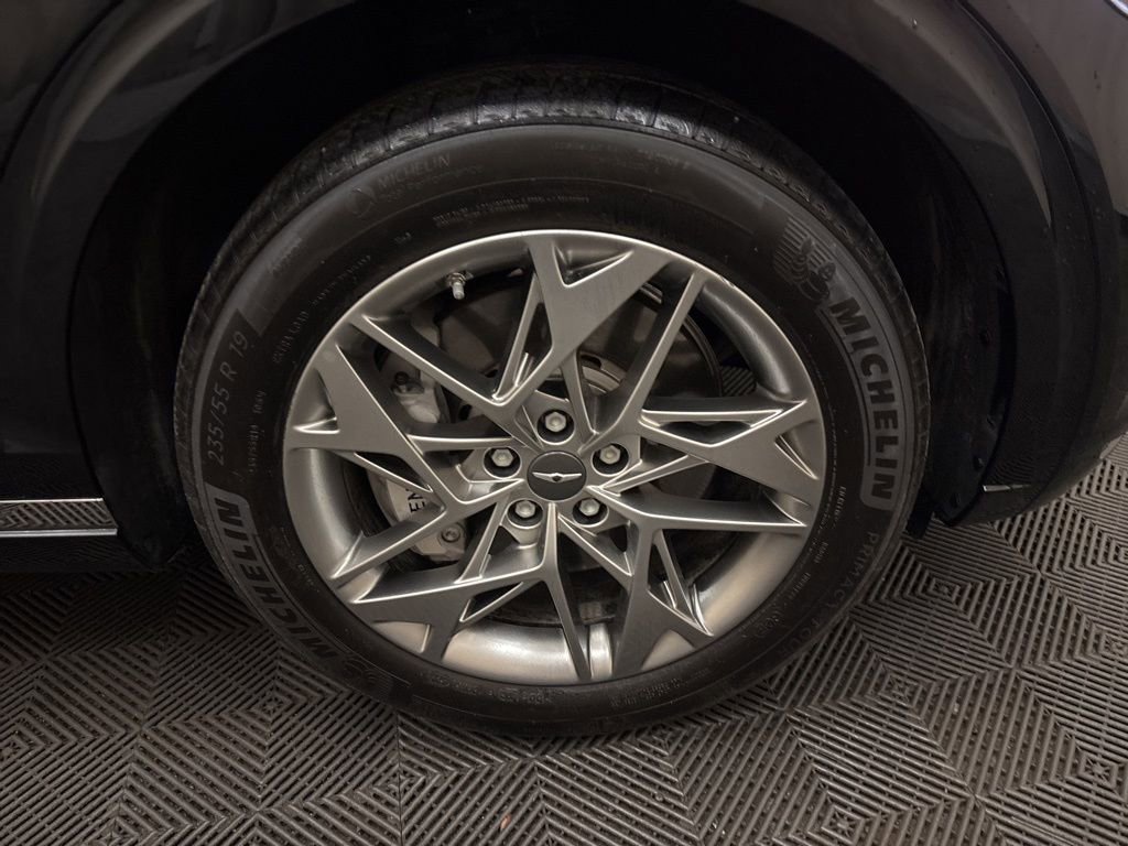 Used 2025 Genesis GV70 2.5T w/ Select Package image 27