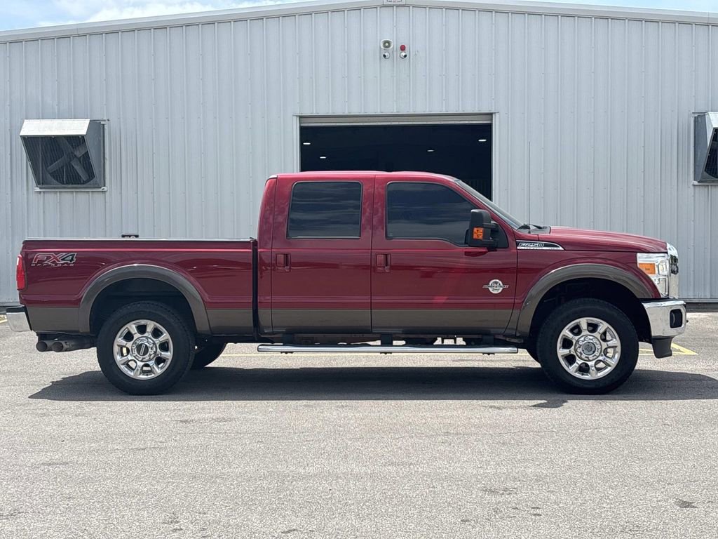 Used 2015 Ford F250 Lariat w/ Lariat Interior Package AWD/4WD image 6