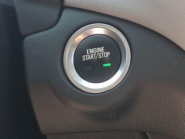 Used 2022 Chevrolet Equinox LS w/ LS Convenience Package image 22