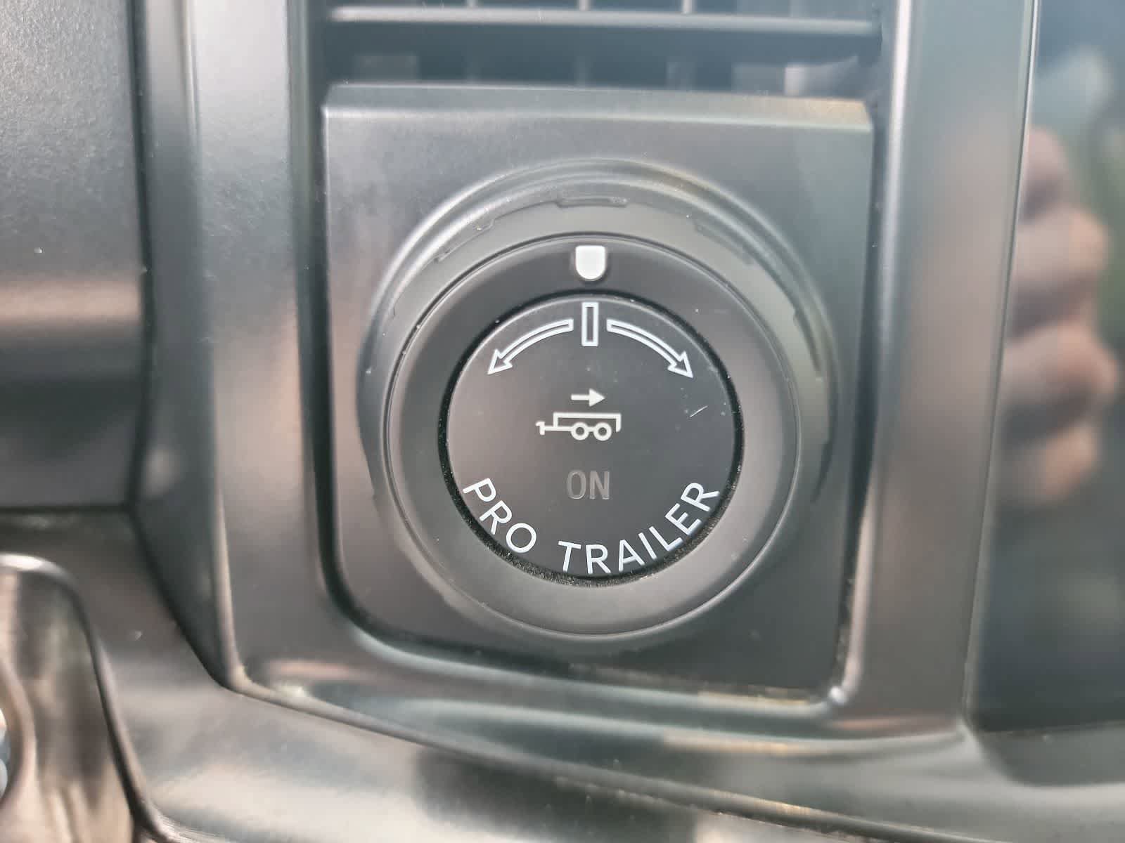 Used 2024 Ford F350 Lariat w/ Lariat Ultimate Package AWD/4WD image 55