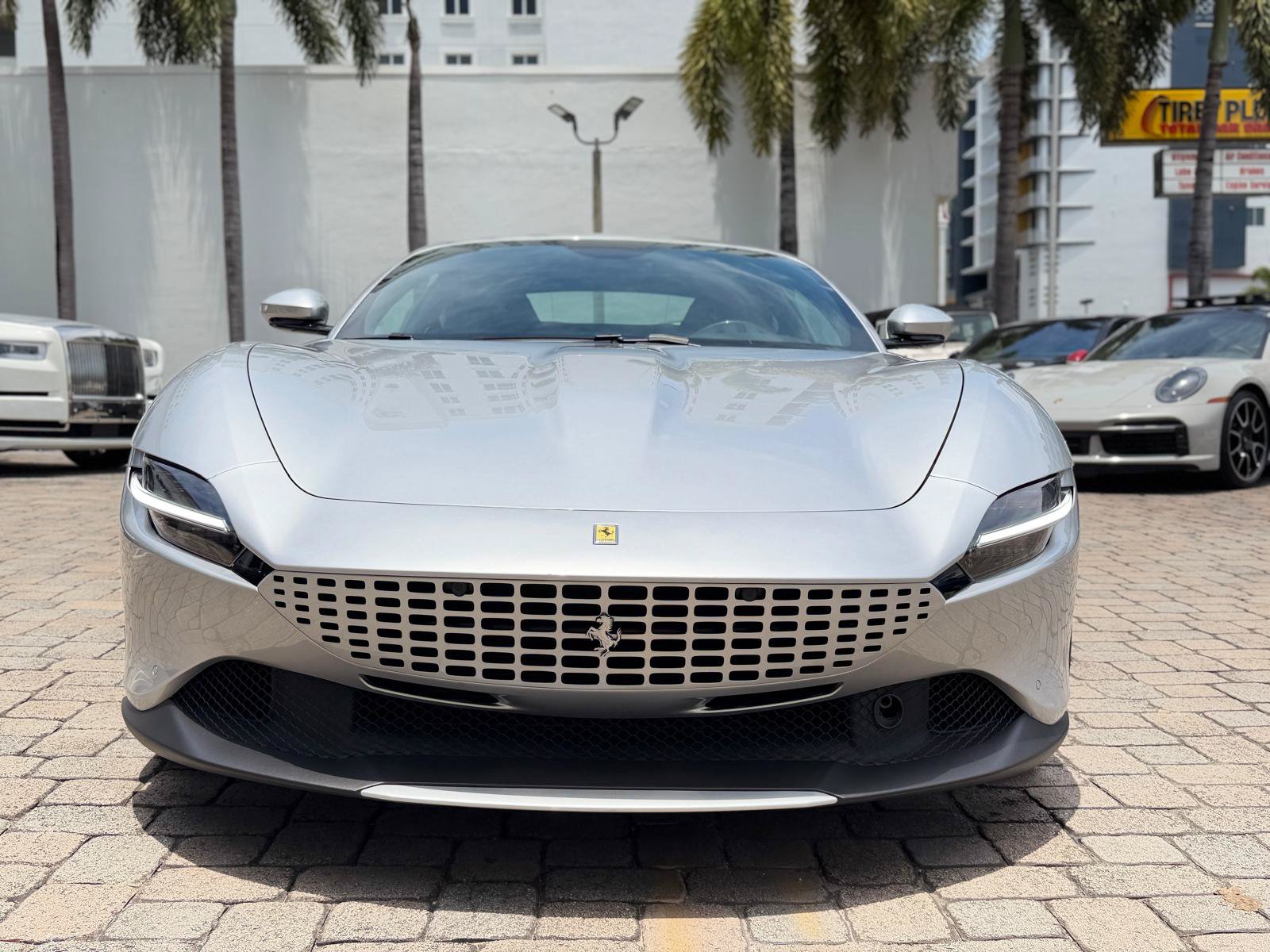 Used 2022 Ferrari Roma RWD image 4