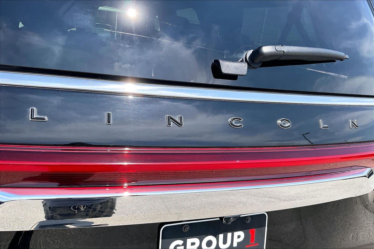 Used 2022 Lincoln Navigator L Black Label AWD/4WD image 29