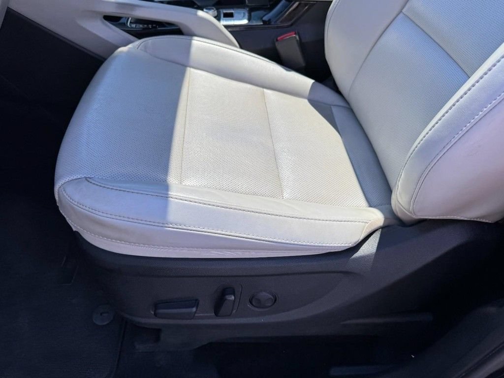 Used 2020 Kia Telluride S w/ S 8 Passenger Seating Package AWD/4WD image 15