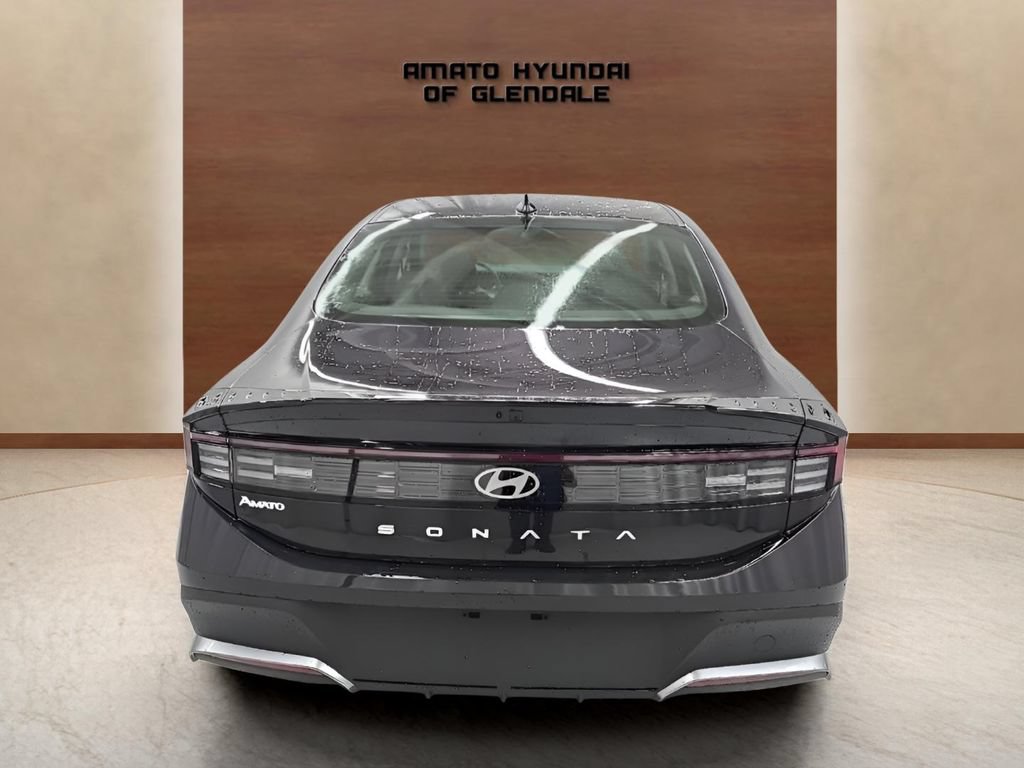 New 2026 Hyundai Sonata SE FWD image 5