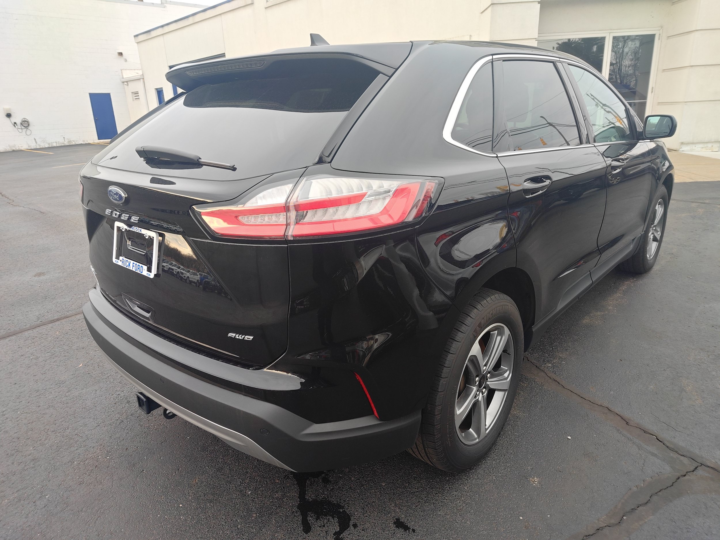 Used 2024 Ford Edge SEL w/ Convenience Package AWD/4WD image 5