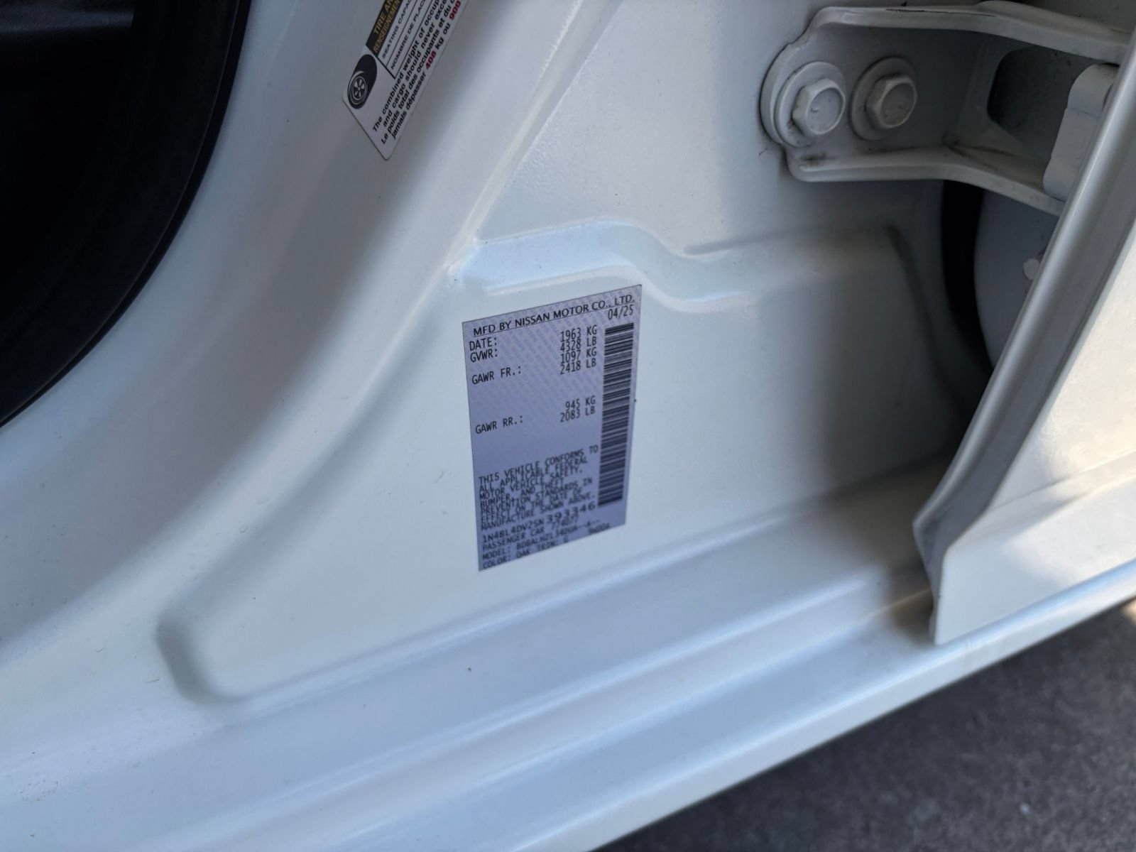 Used 2025 Nissan Altima 2.5 SV FWD image 30