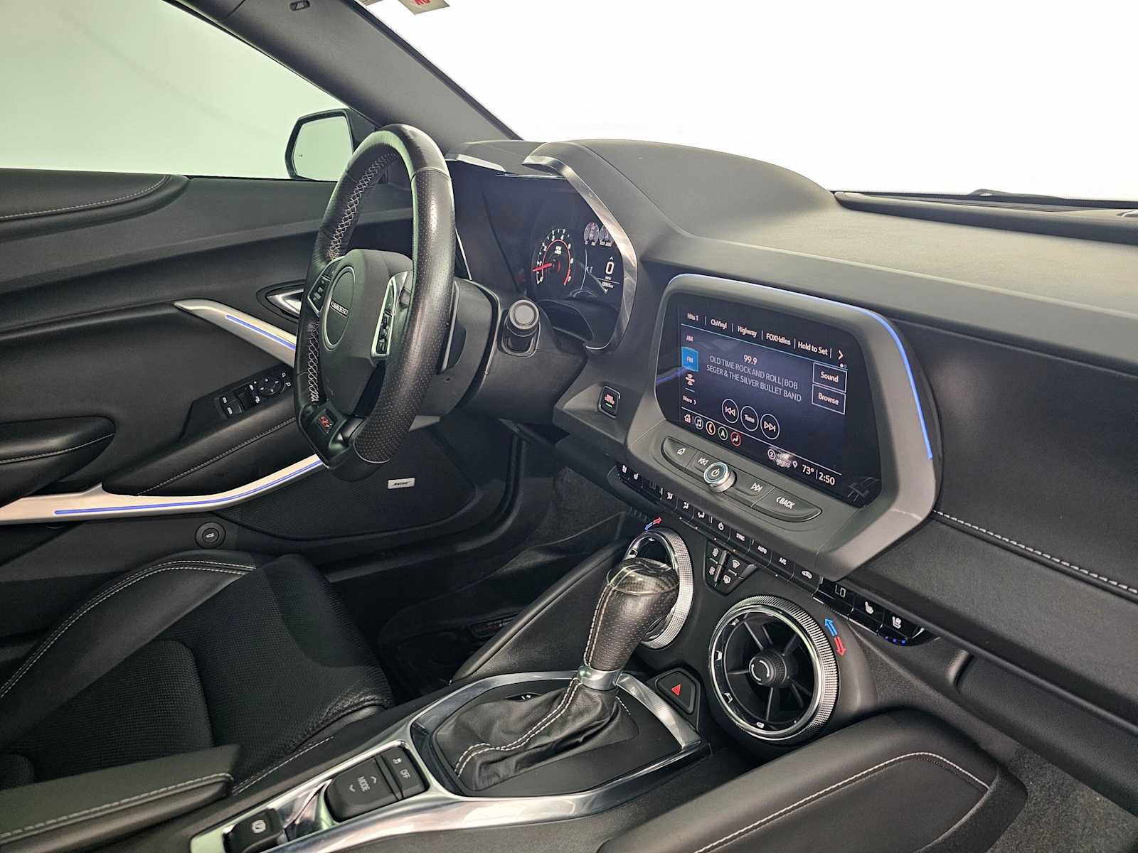Used 2022 Chevrolet Camaro SS RWD image 11