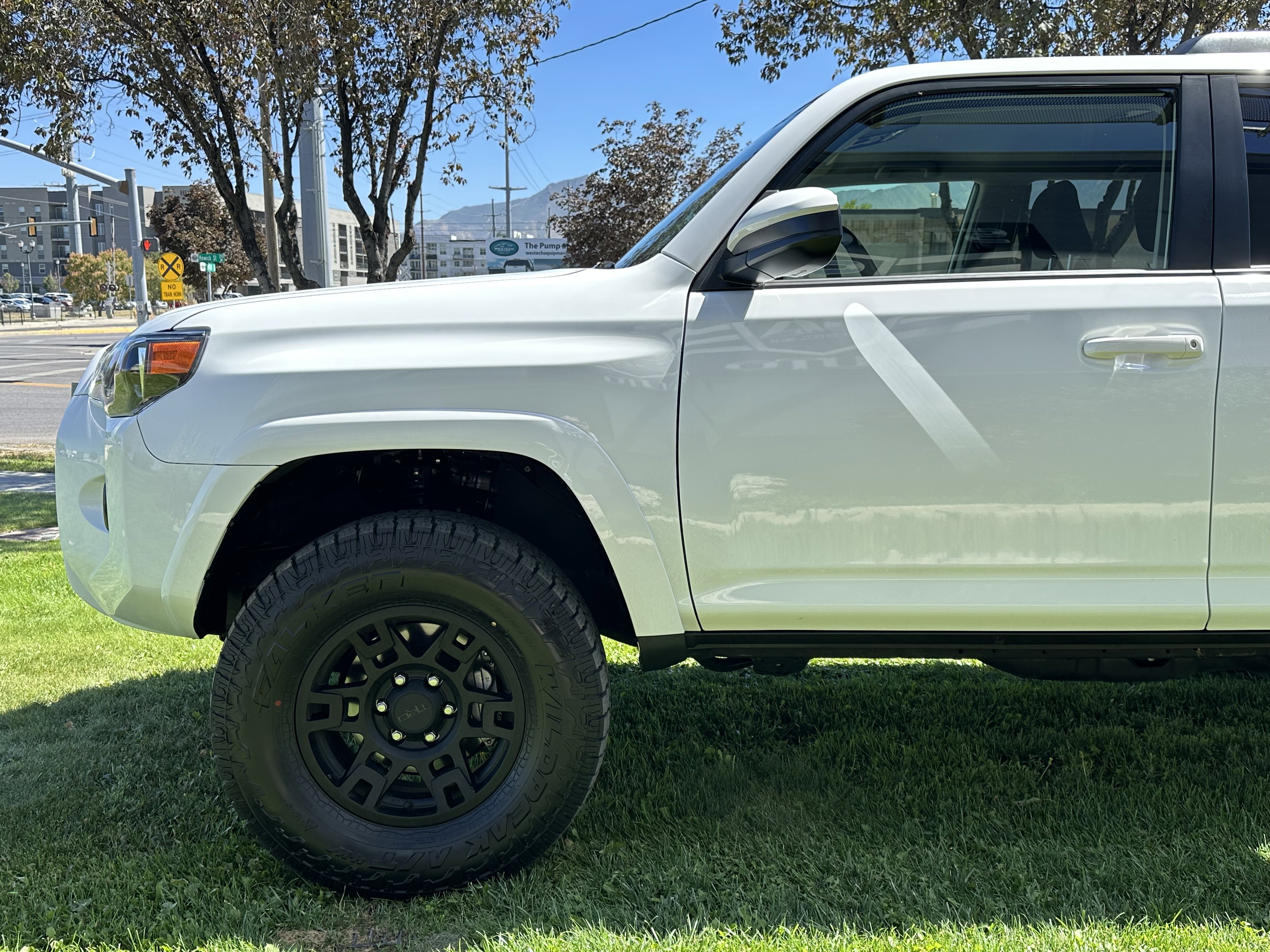 Used 2024 Toyota 4Runner SR5 image 10