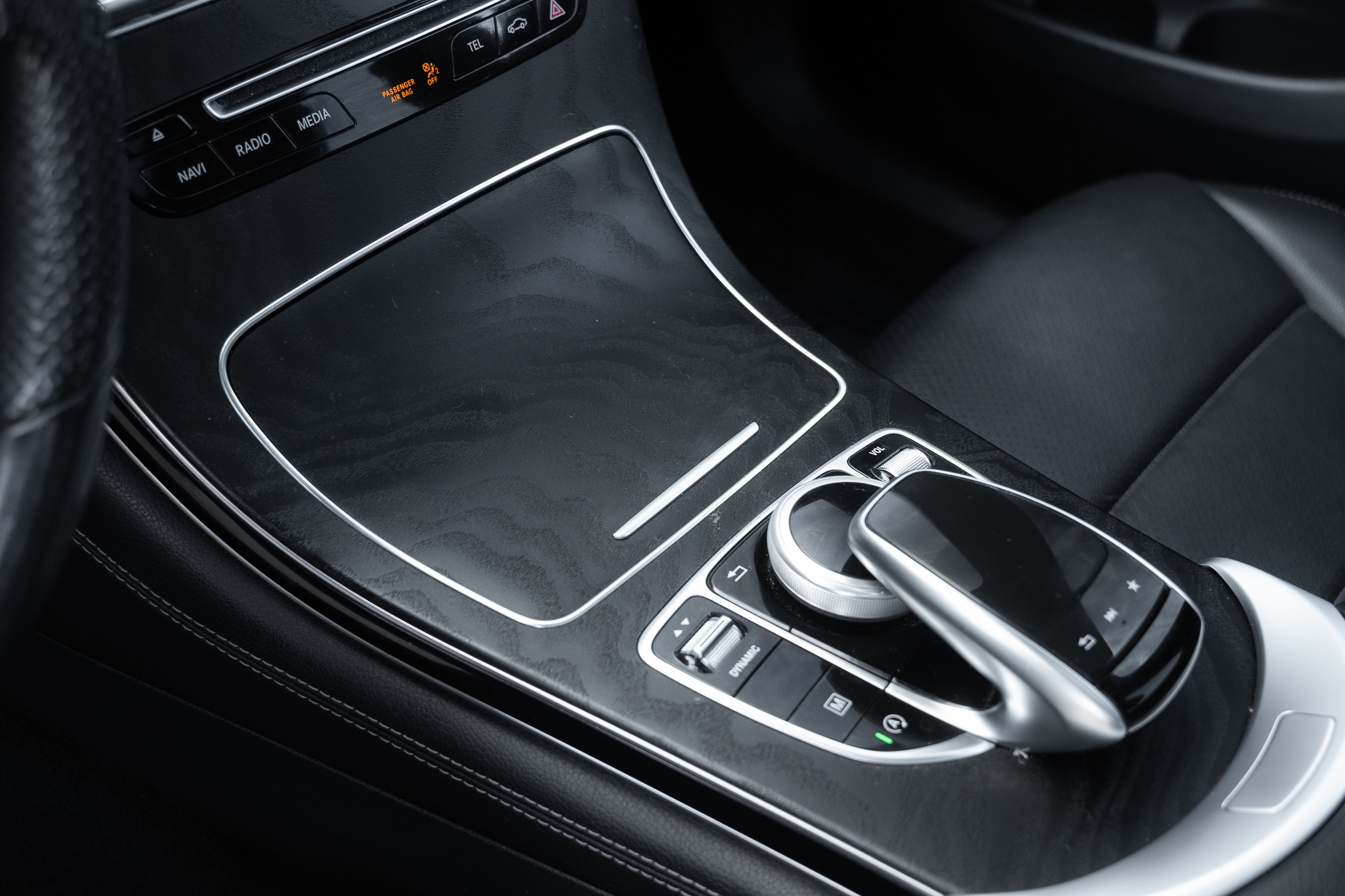 Used 2019 Mercedes-Benz GLC 300 4MATIC image 17