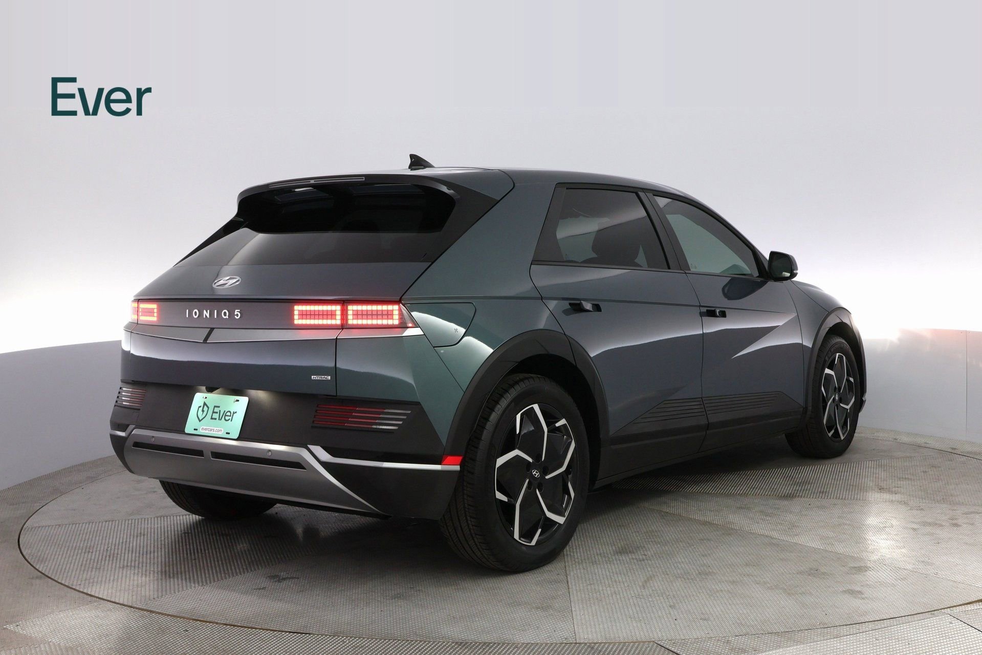 Used 2024 Hyundai Ioniq 5 SEL image 12