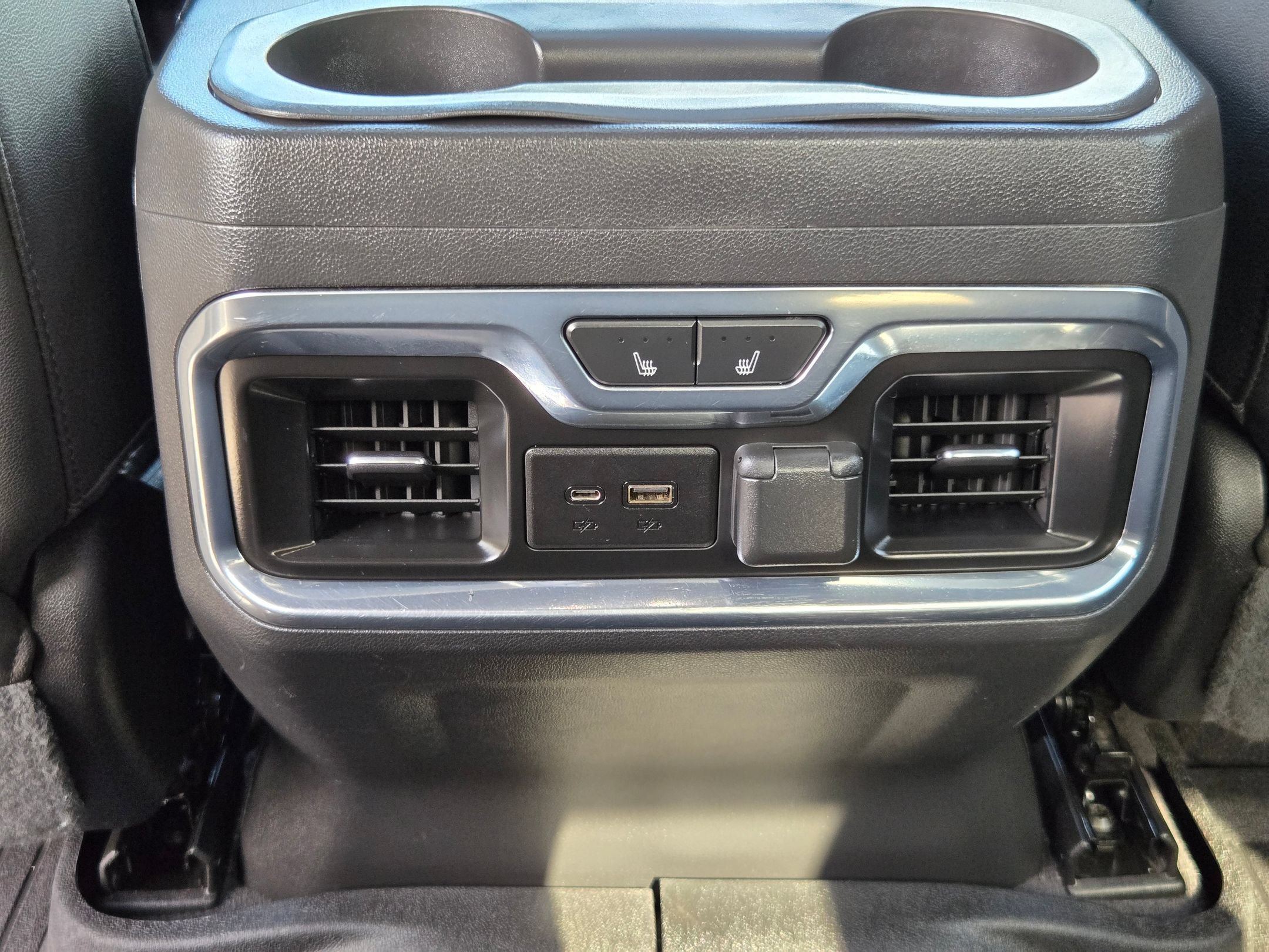 Used 2020 GMC Sierra 1500 AT4 w/ AT4 Premium Package AWD/4WD image 36