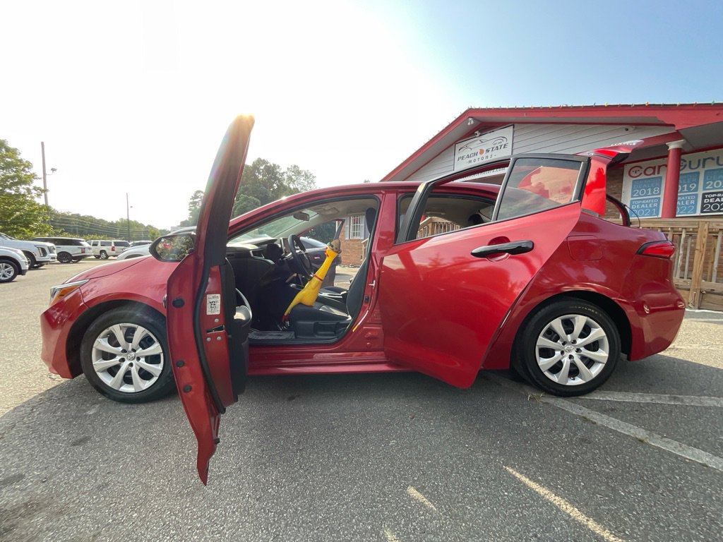 Used 2021 Toyota Corolla LE image 34