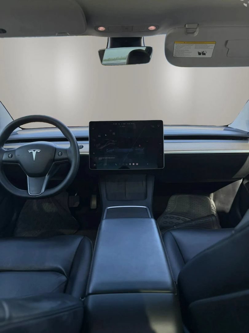 Used 2021 Tesla Model 3 Standard Range Plus RWD image 19