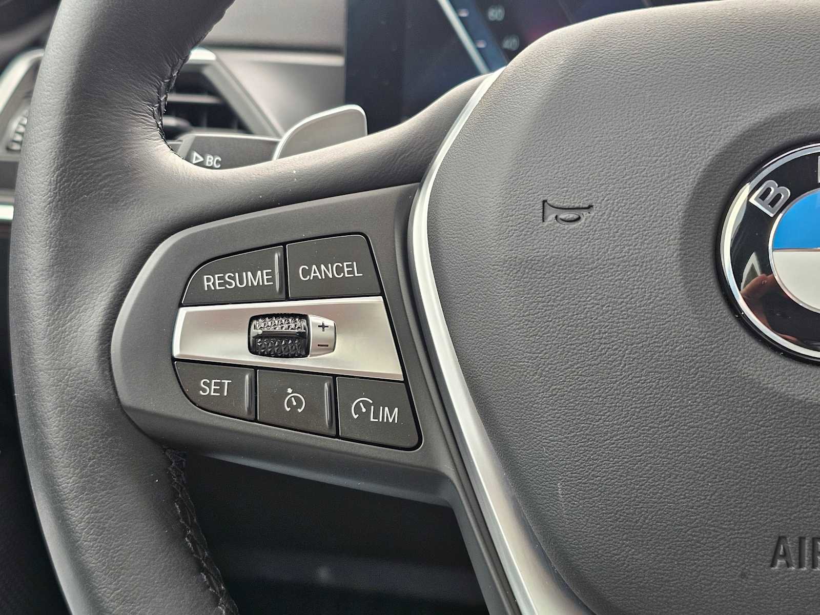 Used 2024 BMW 330i xDrive Sedan w/ Convenience Package image 32