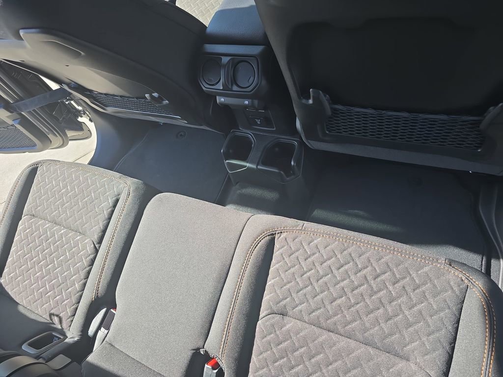 New 2026 Jeep Gladiator Mojave image 12