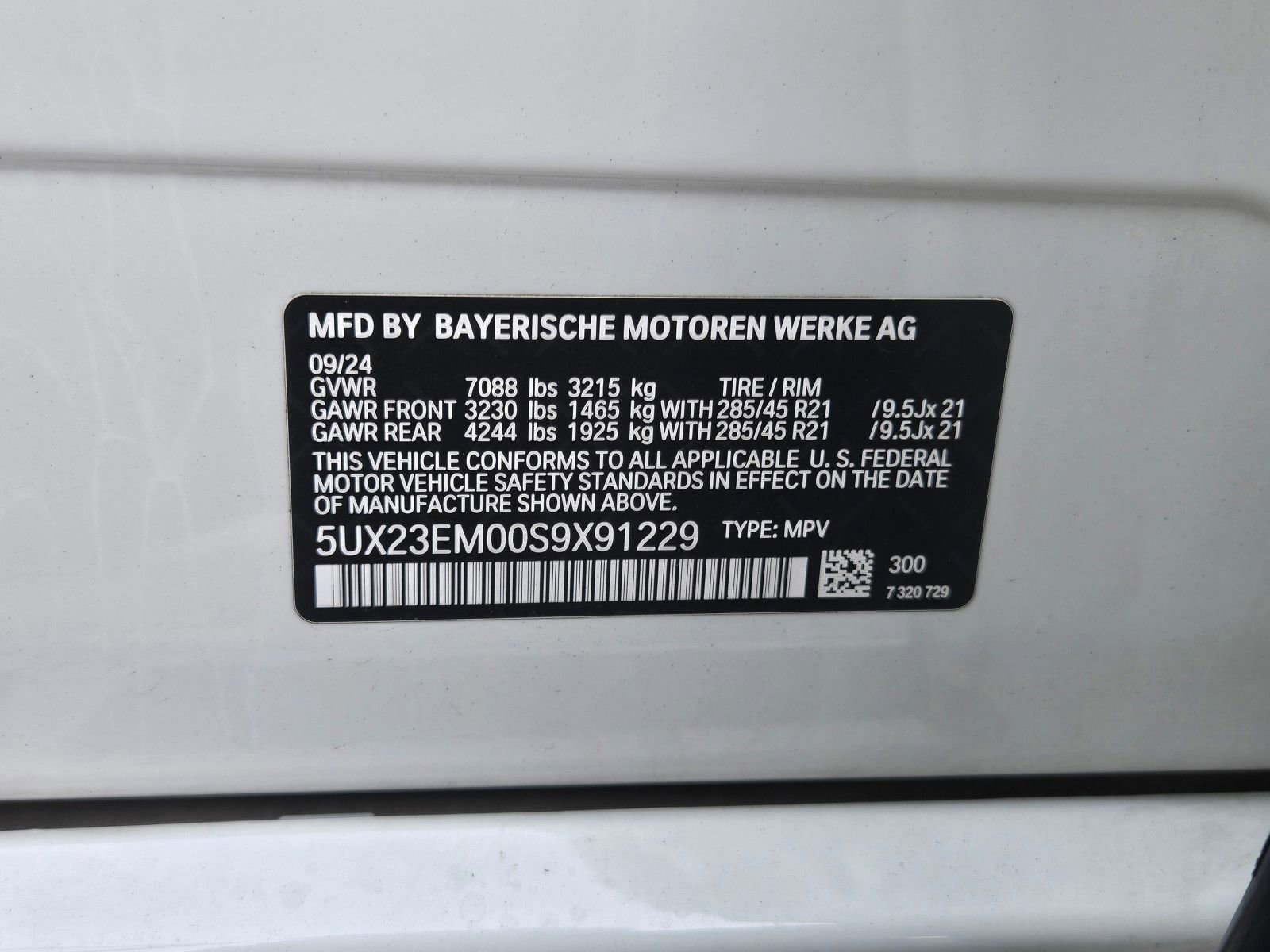 Used 2025 BMW X7 xDrive40i image 36