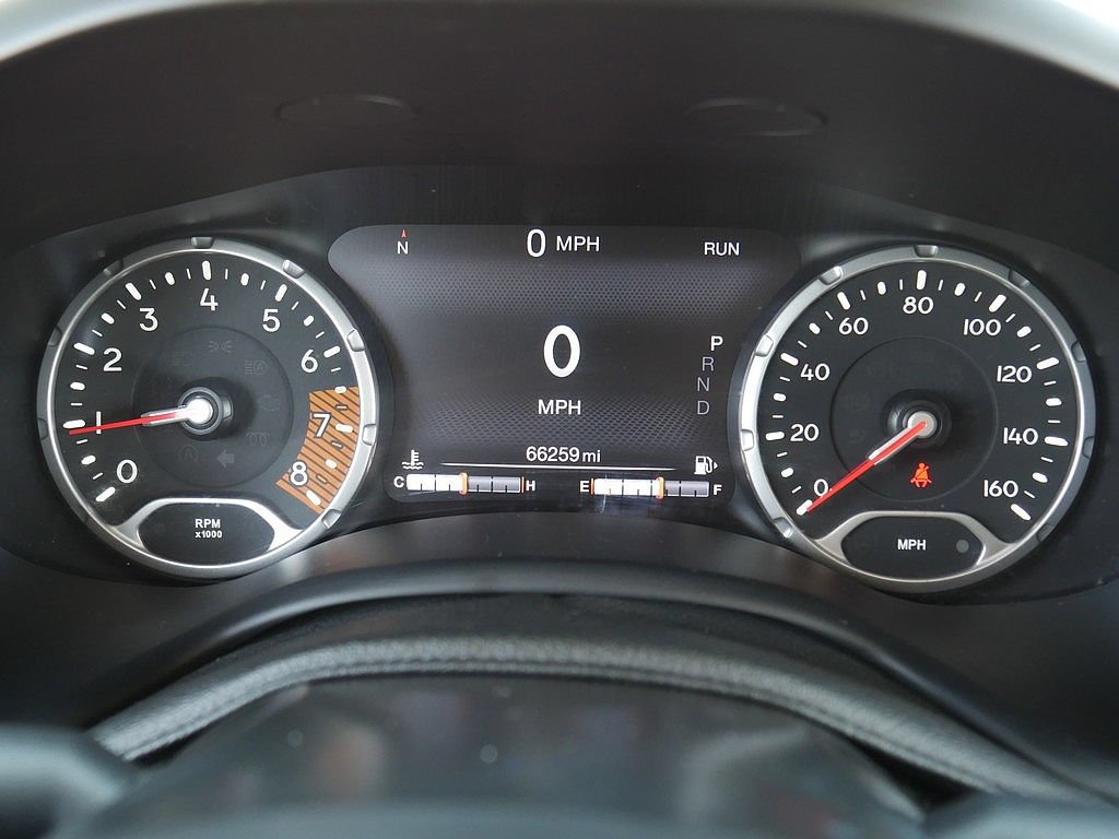 Used 2020 Jeep Renegade Limited AWD/4WD image 28