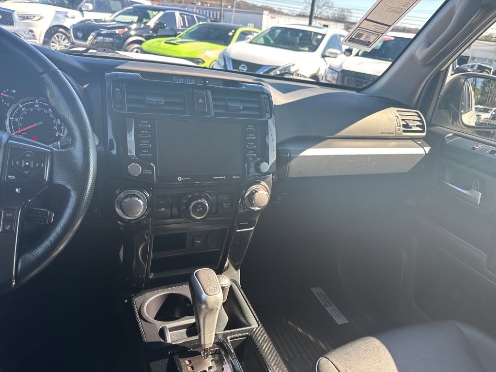 Used 2024 Toyota 4Runner TRD Off-Road Premium image 18