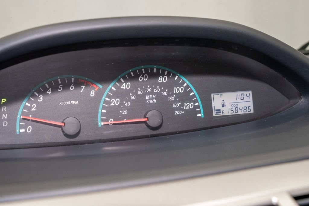 Used 2012 Toyota Yaris Sedan image 16