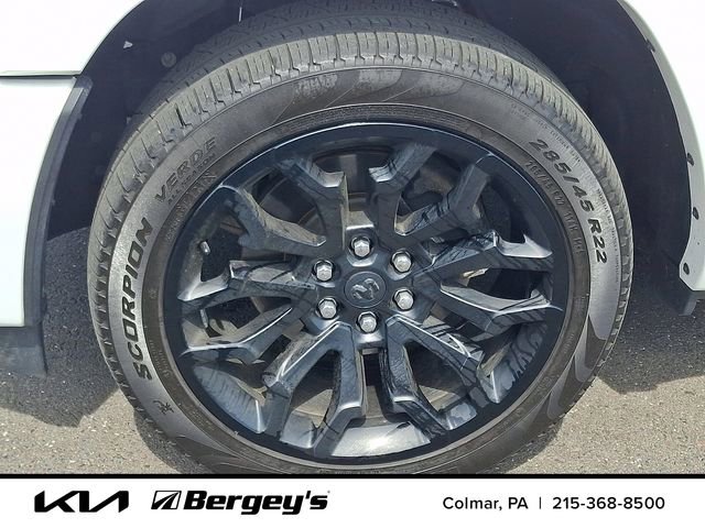 Used 2025 RAM 1500 Limited AWD/4WD image 10