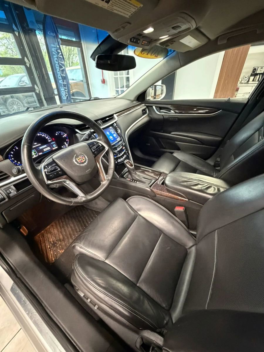 Used 2015 Cadillac XTS Luxury AWD/4WD image 19