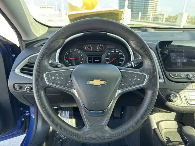 Used 2023 Chevrolet Malibu LS image 14