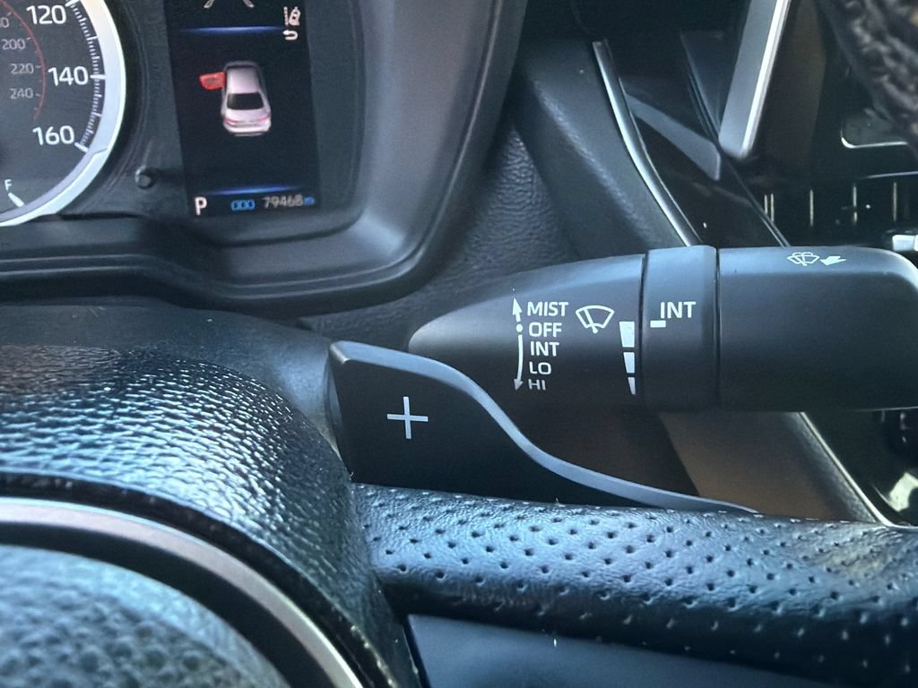 Used 2021 Toyota Corolla SE FWD image 28