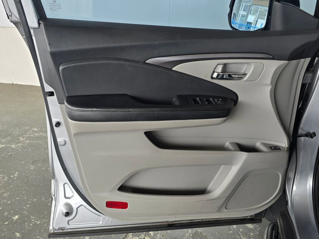 Used 2016 Honda Pilot EX-L image 19