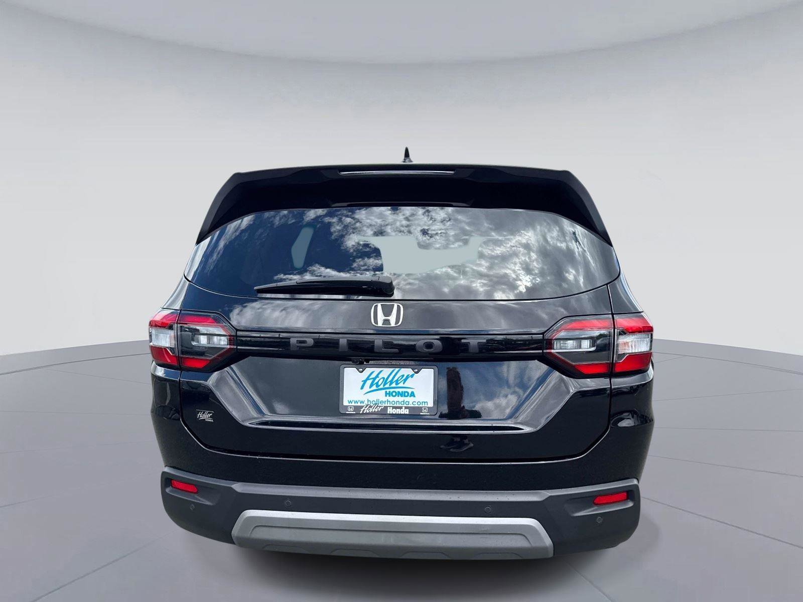 Certified 2023 Honda Pilot EX-L image 5