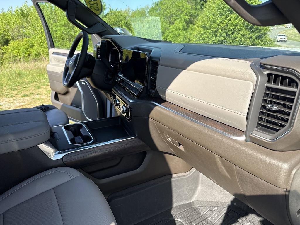 Certified 2025 GMC Sierra 2500 SLT w/ SLT Premium Package image 36