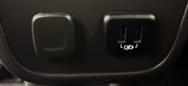 Used 2018 Chevrolet Equinox LT image 14