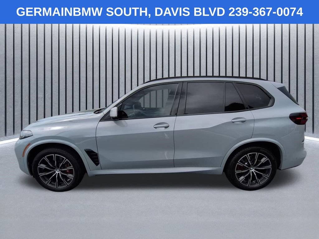 Used 2025 BMW X5 xDrive40i w/ M Sport Package AWD/4WD image 8
