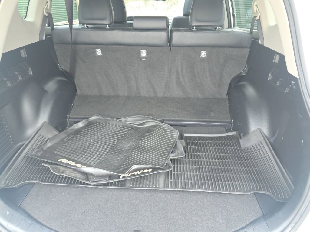 Certified 2016 Toyota RAV4 Limited AWD/4WD image 19
