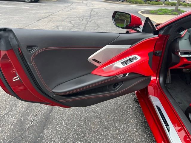 Used 2021 Chevrolet Corvette Stingray Premium Conv w/ Z51 Performance Package RWD image 34