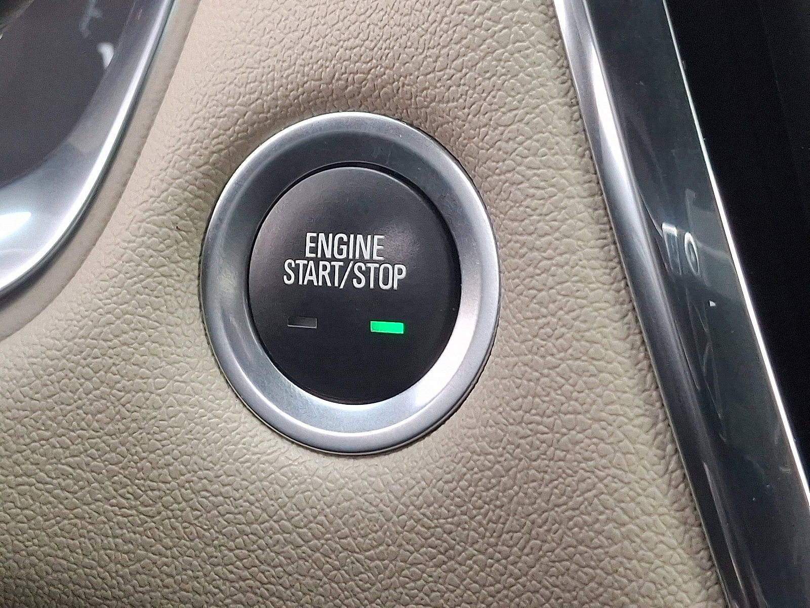 Certified 2023 Chevrolet Traverse LS image 25