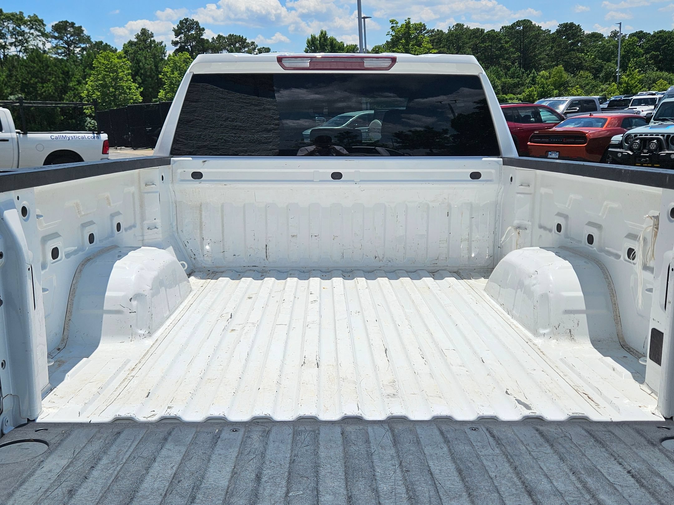 Used 2020 Chevrolet Silverado 1500 LT w/ Texas Edition RWD image 29