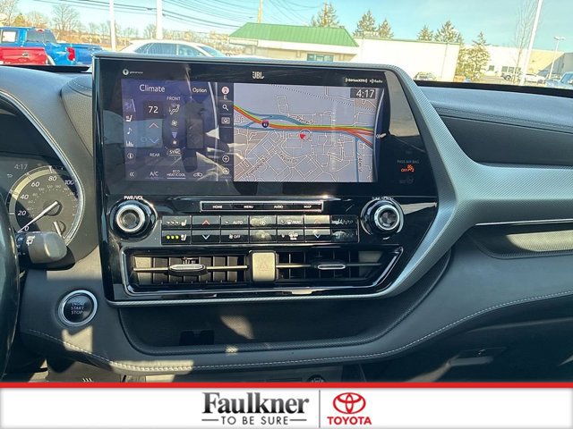 Certified 2021 Toyota Highlander Platinum image 30
