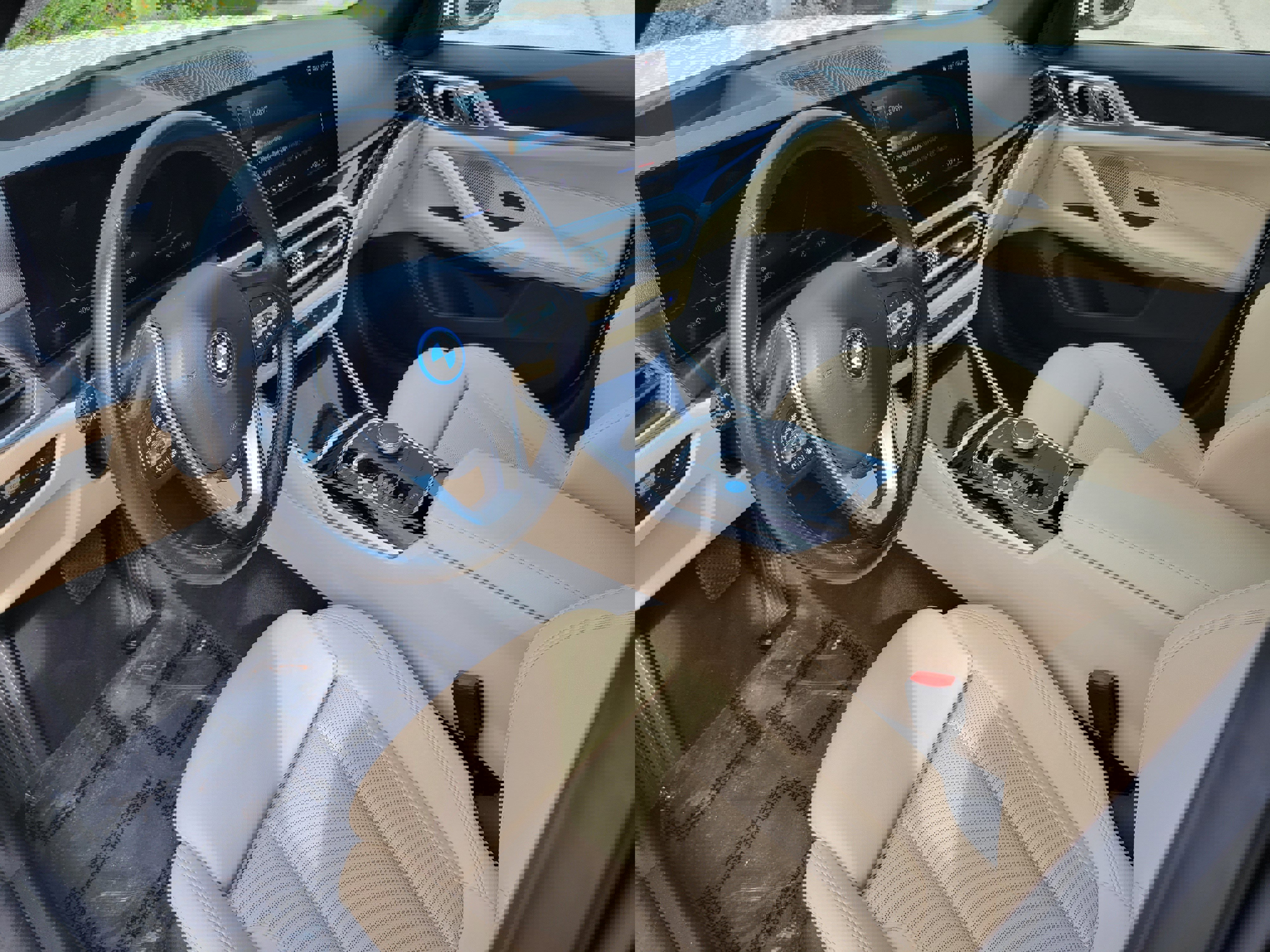 Used 2024 BMW i4 eDrive40 image 11