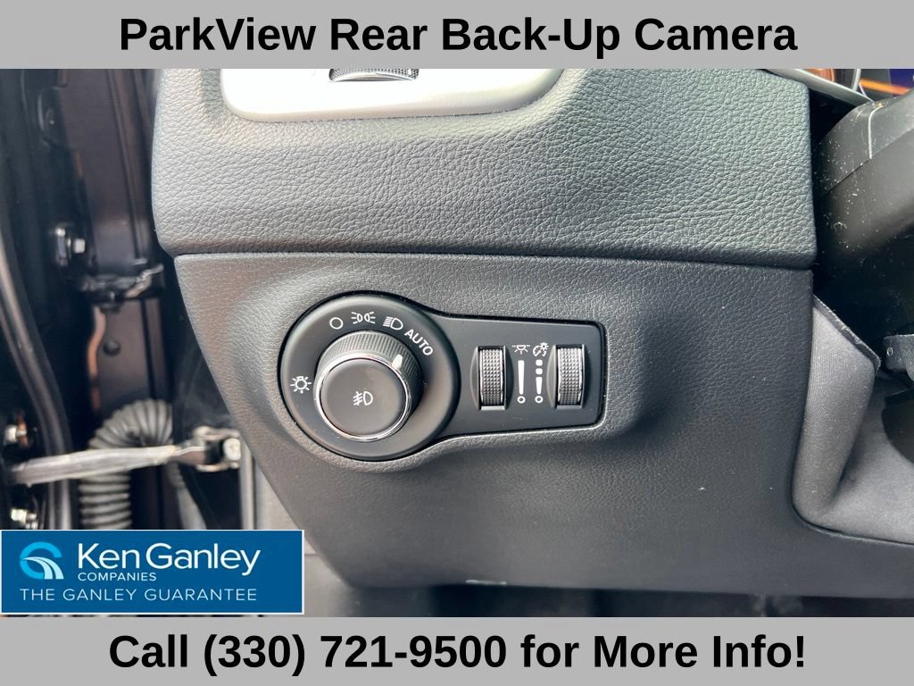 Used 2019 Jeep Compass Latitude AWD/4WD image 29