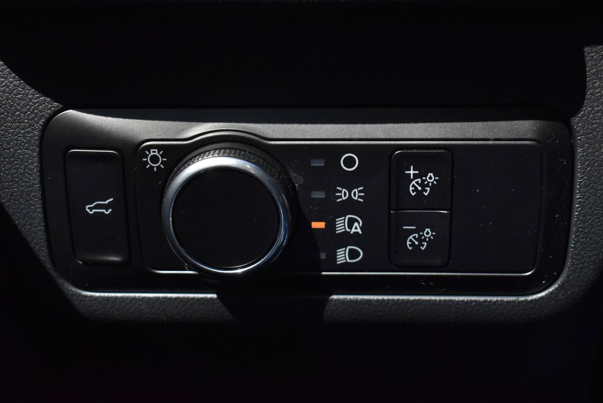 Used 2023 Ford Escape Active w/ Cold Weather Package FWD image 19