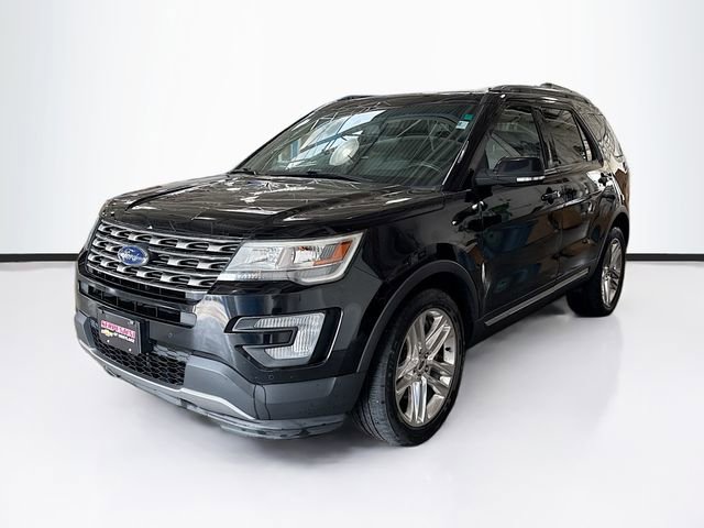 Used 2016 Ford Explorer XLT w/ Equipment Group 202A image 1